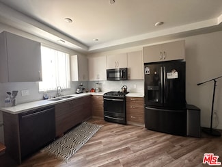 5531 La Mirada Ave Unit 101, Los Angeles, CA 90038