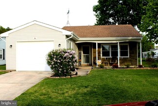 74 Chatham Place, Southampton, NJ 08088