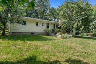 25 Mary Ln, Riverside, CT 06878