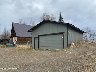 13571 Maplewood Dr, Big Lake, AK 99654