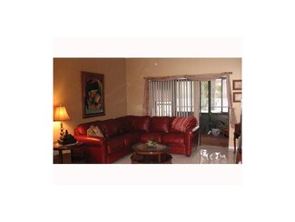 8114 NW 100th Way, Tamarac, FL 33321