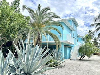 189 E Carroll St, Islamorada, FL 33036
