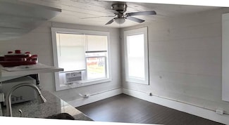 1403 Moore St Unit 5, Commerce, TX 75428