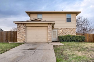 2437 Dancy Dr N, Fort Worth, TX 76131