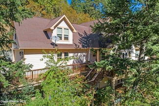 8677 N Rhapsody Ln, Hayden, ID 83835
