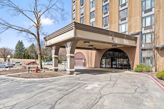 1 Renaissance Place Unit 1121, Palatine, IL 60067