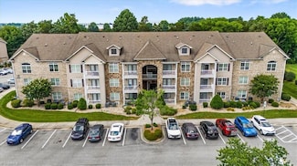 7102 W Friendly Ave Unit 306, Greensboro, NC 27410