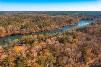 464 Old Dames Ferry Rd, Juliette, GA 31046