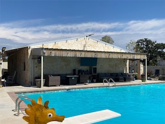 435 Gene Lee Rd, Mineral Wells, TX 76067