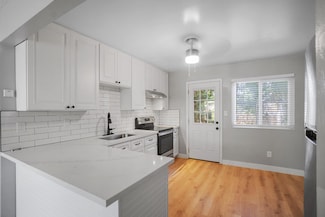 130 Elm St, Roseville, CA 95678