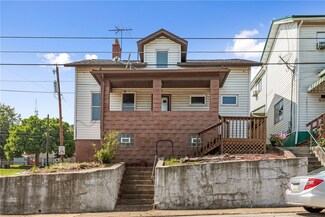 136 W 8th Ave, Tarentum, PA 15084