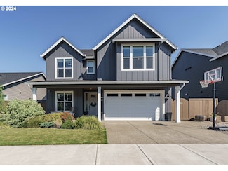 248 SW 18th Ave, Canby, OR 97013