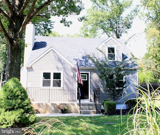 21 Beaver Ave, Mount Laurel, NJ 08054