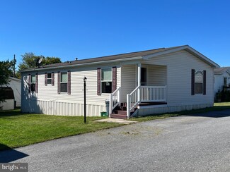 32 Stonehill Park, Annville, PA 17003