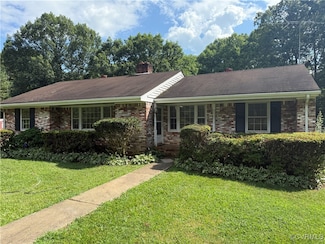 125 Settlers Way Rd, New Canton, VA 23123