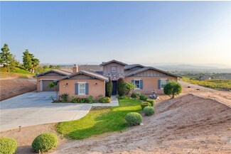 650 Crystal Mountain Cir, Riverside, CA 92506