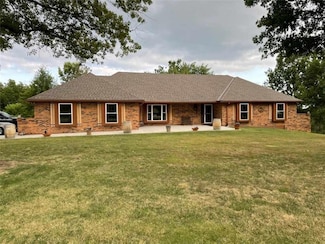 2083 Mulberry Ln, Wood Heights, MO 64024