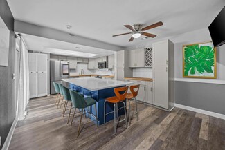 1520 Shaker Cir, Wellington, FL 33414