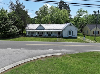 522 Providence Rd, Roxboro, NC 27573