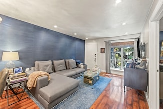 5055 Cedar Springs Rd Unit 242, Dallas, TX 75235