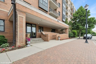 300 Anthony Ave Unit 304A, Mundelein, IL 60060
