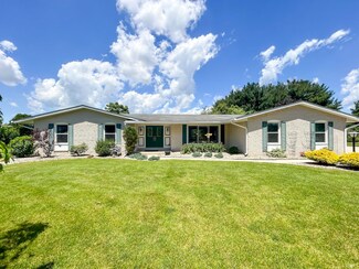 21071 Rebecca Ln, Bristol, IN 46507