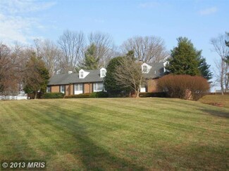 11 Turkey Foot Ct, Gaithersburg, MD 20878
