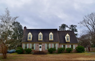 5 Buckingham Dr, Charleston, SC 29407