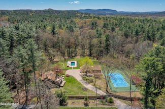 246 County Rd, Sheffield, MA 01257