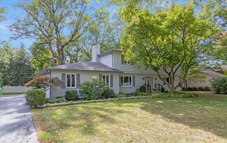 4317 Glenview Dr S, Indianapolis, IN 46250
