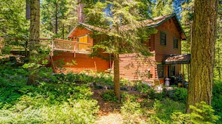 1174 Railroad Ave, Fish Camp, CA 93623