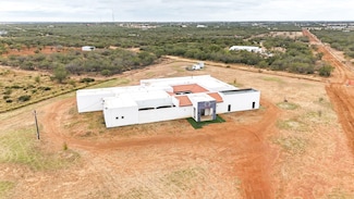 559 Jefferies Rd, Laredo, TX 78045