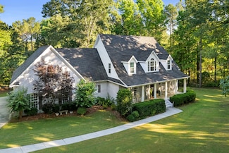 8882 Tara Ln, Auburn, AL 36830