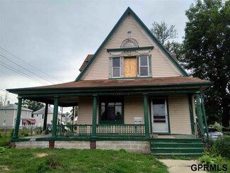 2203 Miami St, Omaha, NE 68110