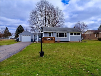 149 S Raccoon Rd, Youngstown, OH 44515