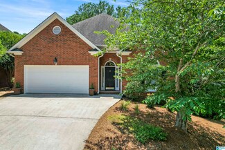 5001 Lakeview Cir, Birmingham, AL 35244