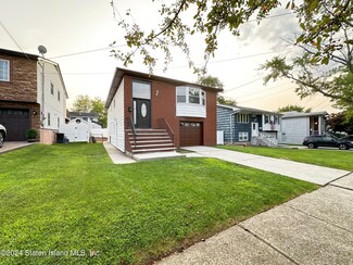 72 Brookfield Ave, Staten Island, NY 10308