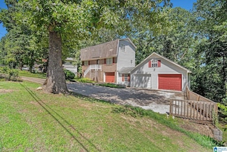 2323 Spencer Ln, Center Point, AL 35215