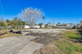 14085 W Parsley Dr, Madeira Beach, FL 33708