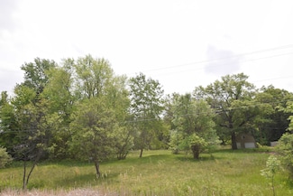 651 W Isabella Rd, Midland, MI 48640