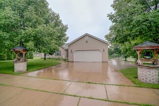 990 Bluegrass Trail, Waterloo, WI 53594