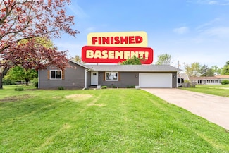 18098 Sunny Ln, Goshen, IN 46526