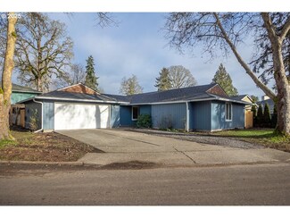 243 NE Hyde Cir, Hillsboro, OR 97124