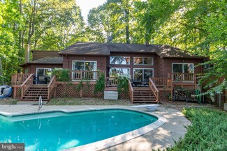 266 Lake Caroline Dr, Ruther Glen, VA 22546