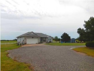 3300 S 295th St W, Garden Plain, KS 67050