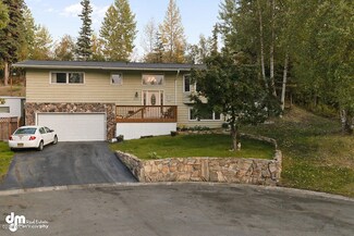 3551 Stanford Dr, Anchorage, AK 99508