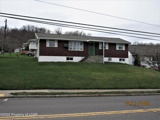 843 W Main St, Plymouth, PA 18651
