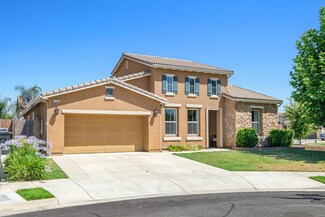 1324 N Minden Ct, Visalia, CA 93291