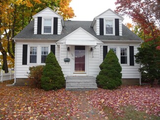 134 S Taylor St, Manchester, NH 03103