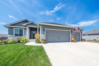 4588 Phlox Cir, Manhattan, KS 66502